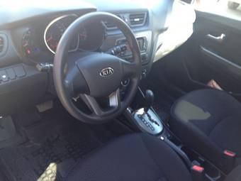 2011 Kia Rio Photos