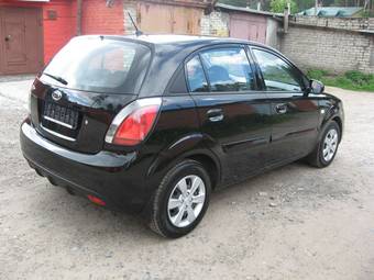 2011 Kia Rio Photos