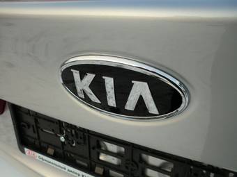 2012 Kia Rio Pictures