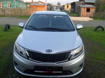 2012 Kia Rio Pictures
