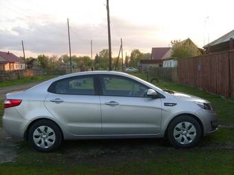 2012 Kia Rio Photos