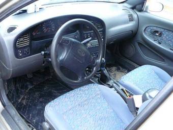 1999 Kia Sephia Photos