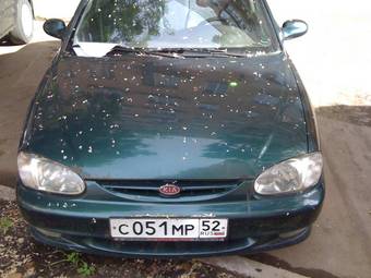2000 Kia Sephia Photos