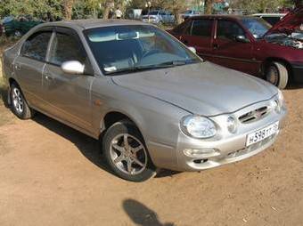 1998 Kia Shuma