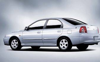 2001 Kia Shuma