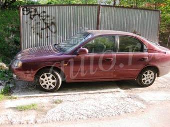 2001 Kia Shuma Pictures