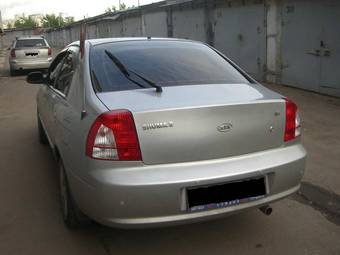 2002 Kia Shuma Pictures