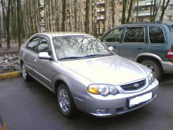 2003 Kia Shuma Pictures