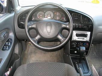 2004 Kia Shuma Photos