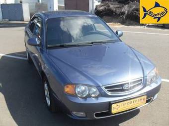 2004 Kia Shuma Pictures