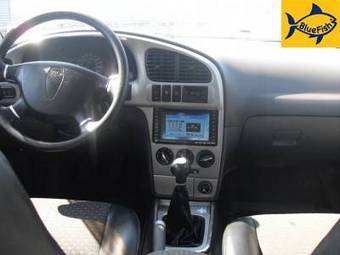 2004 Kia Shuma Photos