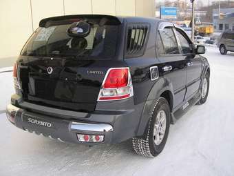 2002 Kia Sorento Images