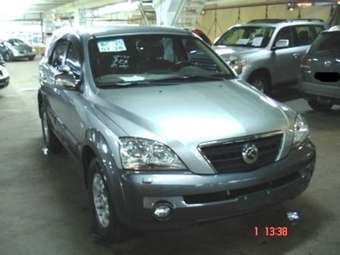 2002 Kia Sorento Images