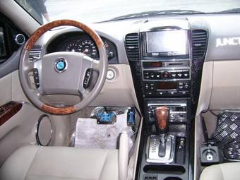 2002 Kia Sorento Pictures