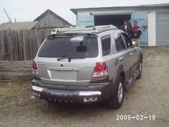 2002 Kia Sorento Photos