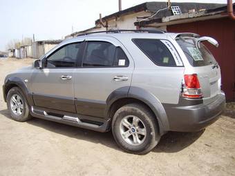 2002 Kia Sorento Images