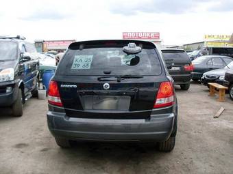 2002 Kia Sorento Pictures