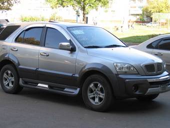 2002 Kia Sorento Pictures