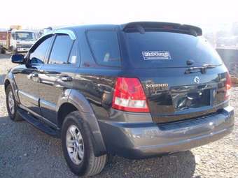2003 Kia Sorento Photos