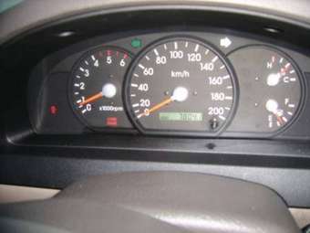 2003 Kia Sorento Photos