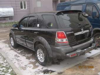 2003 Kia Sorento Photos