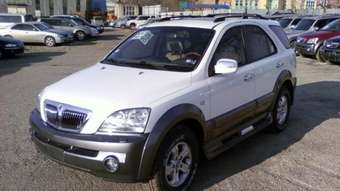 2003 Kia Sorento Photos