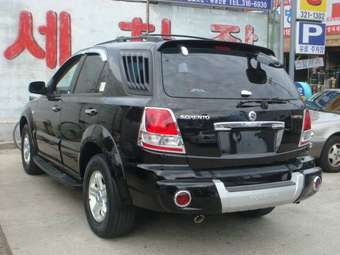2003 Kia Sorento Photos