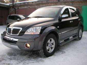 2003 Kia Sorento Photos