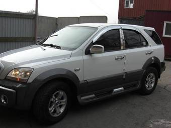 2003 Kia Sorento Pics