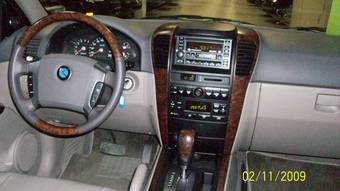 2003 Kia Sorento Photos
