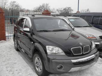 2003 Kia Sorento Photos