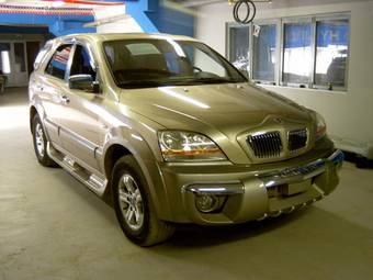 2003 Kia Sorento Photos