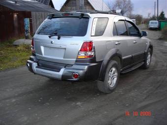 2003 Kia Sorento Images