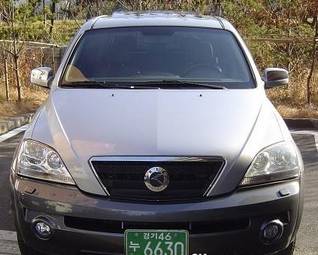2003 Kia Sorento Photos