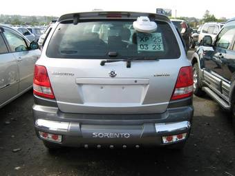 2003 Kia Sorento Photos