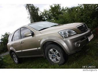 2003 Kia Sorento Photos