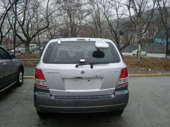 2004 Kia Sorento Photos