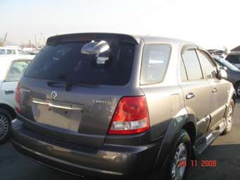 2004 Kia Sorento Photos