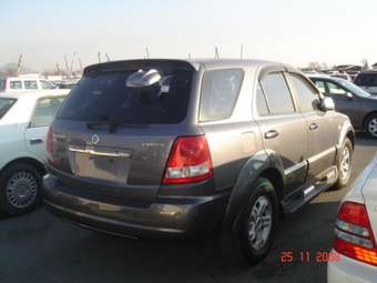 2004 Kia Sorento Pictures