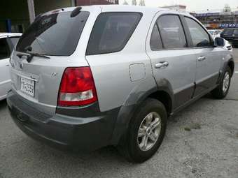 2004 Kia Sorento Pictures