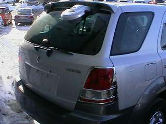 2004 Kia Sorento Pictures