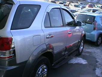 2004 Kia Sorento Pics