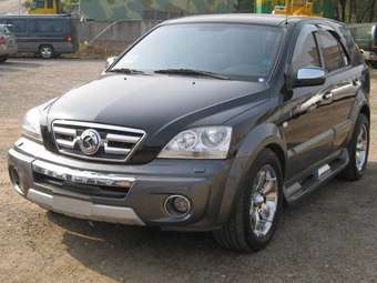 2004 Kia Sorento Images