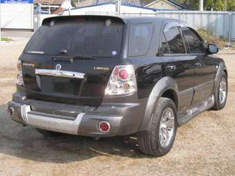 2004 Kia Sorento Pictures