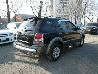 2004 Kia Sorento Pics