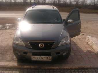 2004 Kia Sorento Pictures