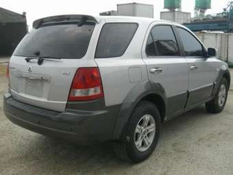 2004 Kia Sorento Pics