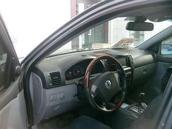 2004 Kia Sorento Photos