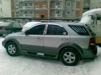 2004 Kia Sorento Pictures