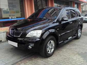 2004 Kia Sorento Pictures
